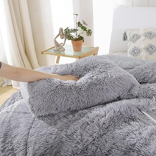 Fluffy Full Size Comforter Set