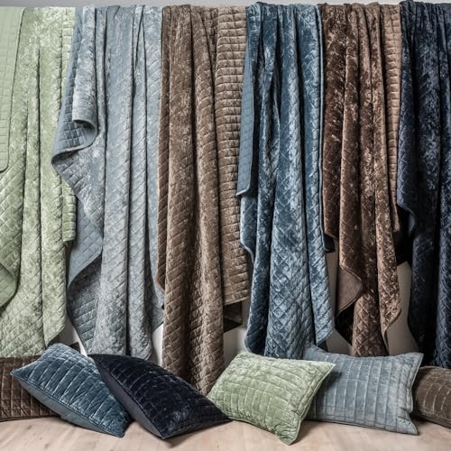 Velvet Quilt Set
