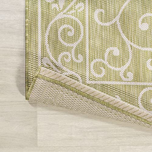 Vintage Filigree Indoor Outdoor Square Area Rug 5X5 Green