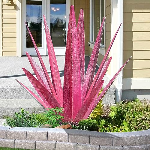 24" Metal Agave Plant Outdoor Decor