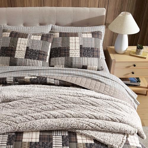 Queen Quilt Set with Shams
