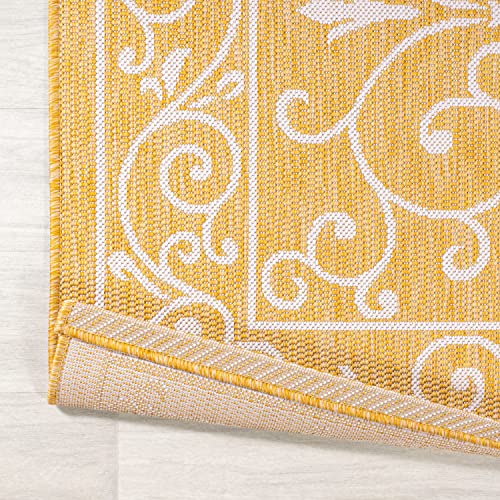 Vintage Filigree Indoor Outdoor Square Area Rug 5X5 Yellow