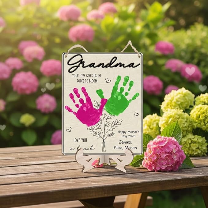 Grandma Handprint Floral Plaque, DIY Mothers Day Handprint Sign, Family Handprints Flower Sign, Birthday Mother's Day Gifts for Grandmother, Nana Memory Keepsake, Your Love Gives Us The Roots To Bloom