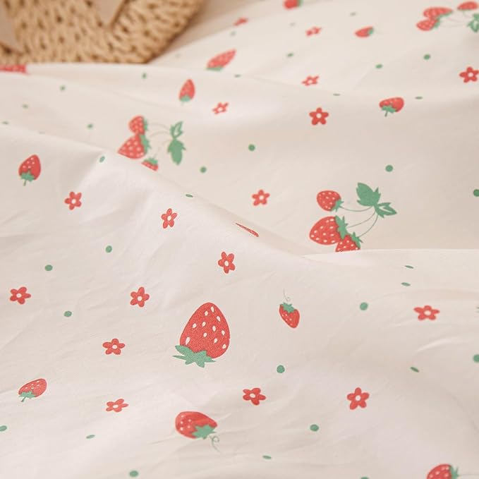 Kawaii Strawberry Comforter Set Queen Girls Ruffle Comforter Set 3 Pieces Floral Bedding Comforter Fluffy Soft Microfiber Fruit Strawberry Bedding Set Romantic Ruffled Comforter with 2 Pillowcases