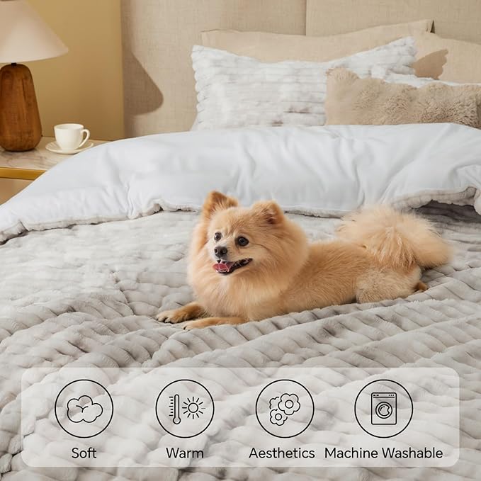 BEDELITE Fleece Full Comforter Set -Super Soft & Warm Fluffy Grey&White Bedding, Luxury Fuzzy Heavy Bed Set for Winter with 2 Pillow Cases