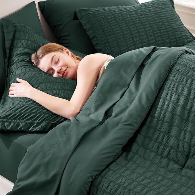 CozyLux Full Size Comforter Sets with Sheets Seersucker 7 Pieces Forest Green Bed in a Bag Textured Luxury Soft Bedding Set with Down Alternative Comforter, Sheets, Pillowcases & Shams for All Seasons