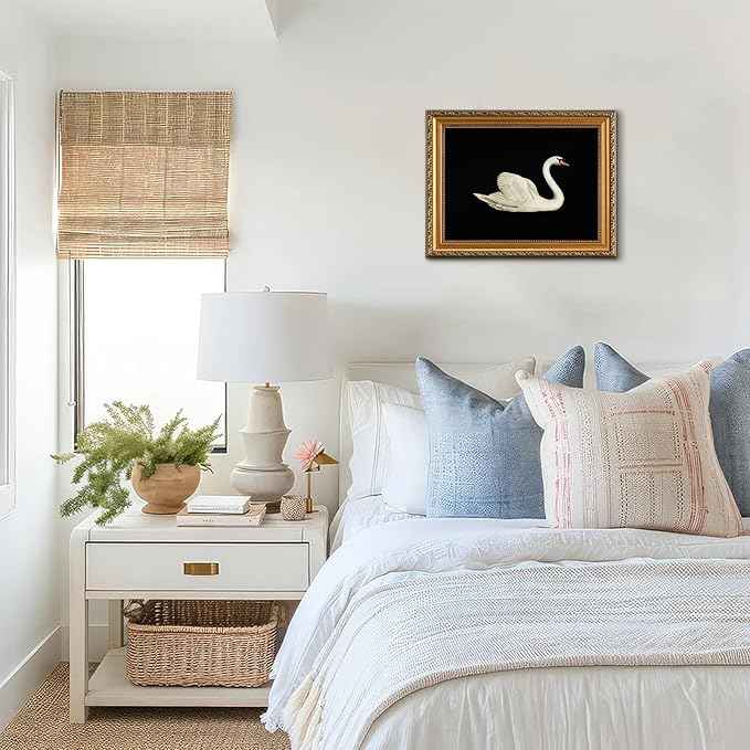 uniro Vintage Gold Framed Wall Art for Home Decor, Retro Swan Decor Animal Oil Painting Bathroom Wall Decor, Classic White Swan Vintage Art Prints, Minimalist Swan Aesthetic Picture for Nursery Bedroom Bathroom Office Desktop decor- 12x16Inch
