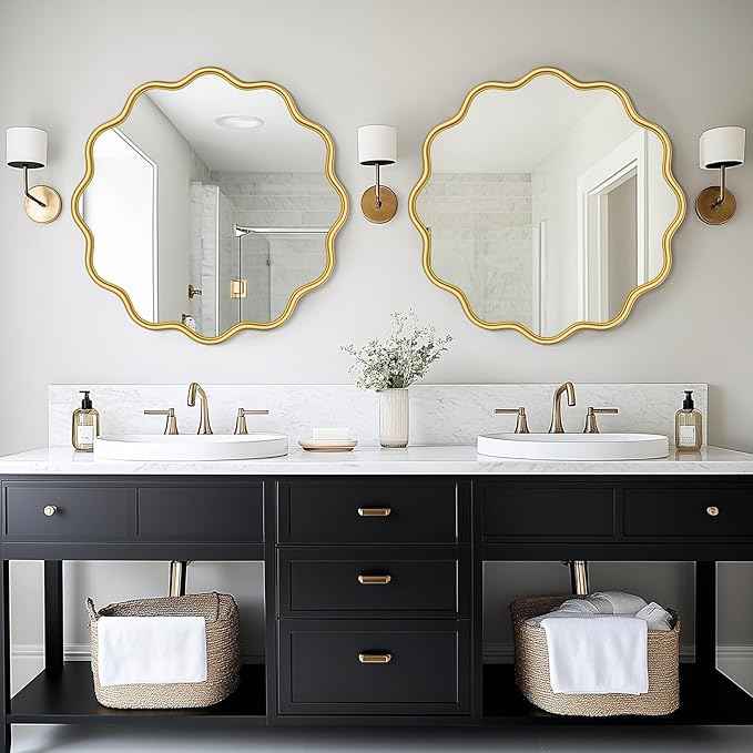 PROHOMEWARE Gold Round Mirror 30 Inch Wavy Bathroom Vanity Mirror Gold Frame Modern Wall Mirror Decorative Wall-Mounte Anti-Rust, Tempered Glass
