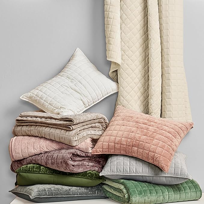 RECYCO Luxury Velvet Quilt Set King Size Bedding Sets, Ultra Soft Velvet Comforter Set, Lightweight Channel Box Stitch Oversized Bedspread Coverlet for All Season, with 2 Shams, Rose Pink