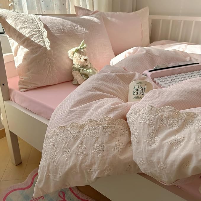 LifeTB Pink Gingham Comforter Set King Fluffy Soft Microfiber Pink Grid Bedding Comforter Romantic Lace Style Farmhouse Gingham Bedding Set Vintage Plaid Checkered Comforter Set for All Seasons