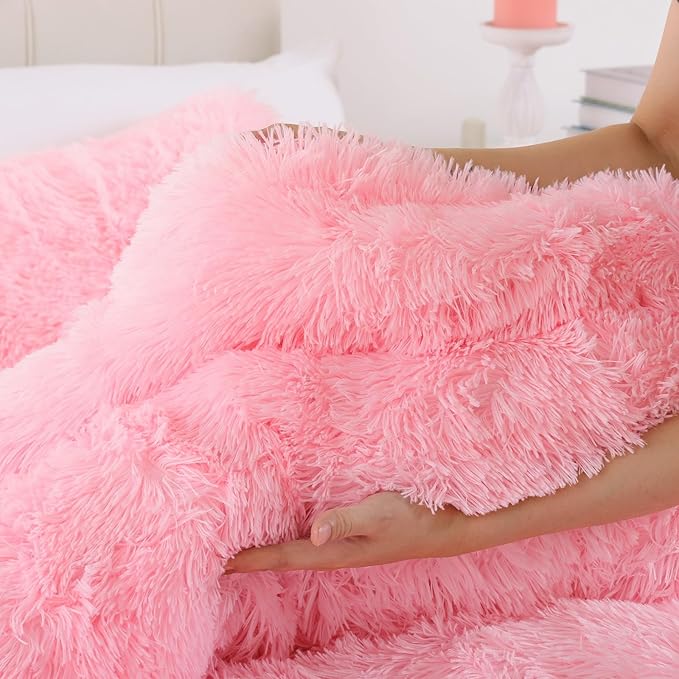 Smoofy Fluffy Queen Comforter Set, Faux Fur Pink Comforter Set Queen Size, Luxury Fuzzy Bedding Set, Soft Shaggy Bed Set Pink for All Season, 3 Pieces - 1 Comforter & 2 Pillowcases