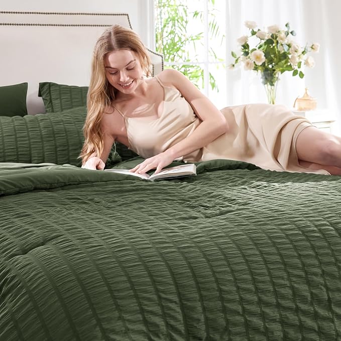 CozyLux Full Size Comforter Sets with Sheets Seersucker 7 Pieces Olive Green Bed in a Bag Textured Luxury Soft Bedding Set with Down Alternative Comforter, Sheets, Pillowcases & Shams for All Seasons