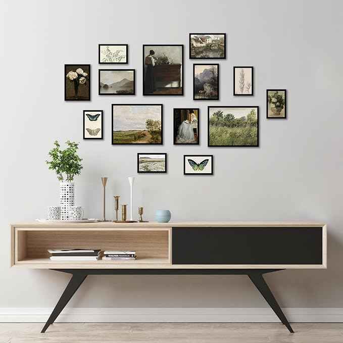 liflikwall 28 PCS Country Botanical Floral Gallery Wall Art， Vintage Posters For Room Aesthetic,Sage Green Wall Art Decor， Moody Art Vintage Painting Antique Pictures Set For Home Bedroom (unframed)