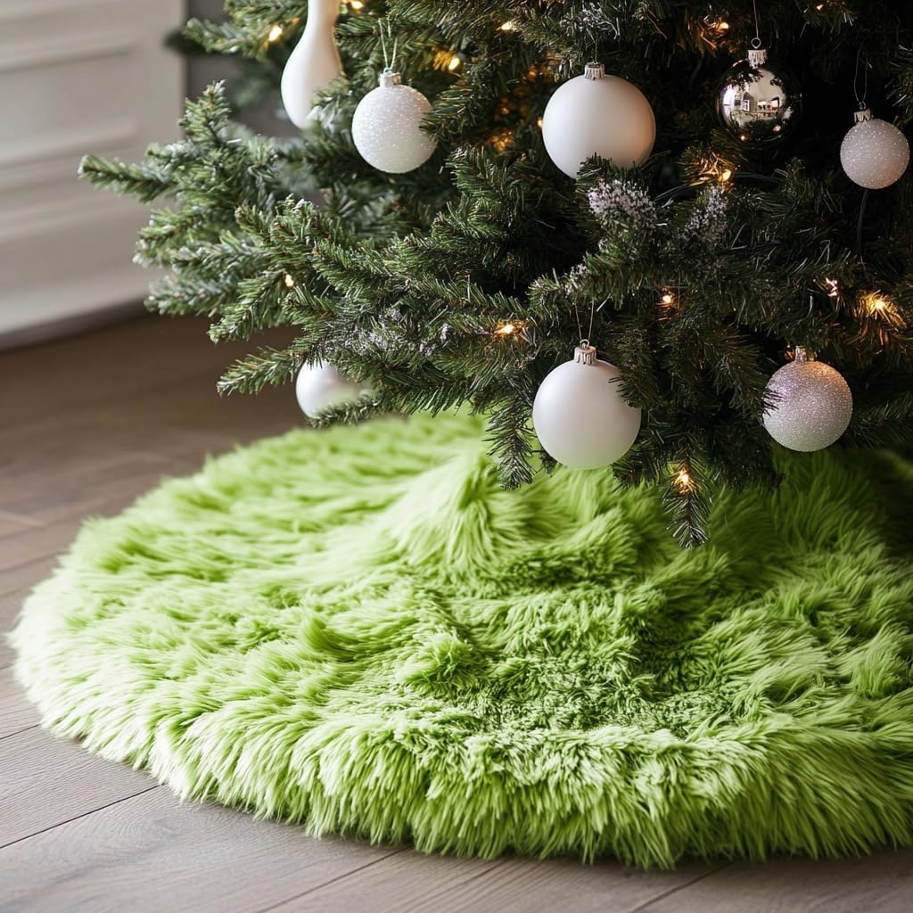 AOGU 48 Inch Faux Fur Christmas Tree Skirt Green Plush Skirt for Merry Christmas Party Christmas Tree Decoration