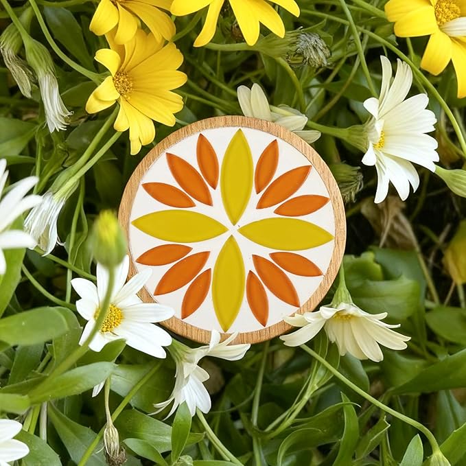 Youway Style Yellow Leaf Mosaic Tiles for Crafts Bulk,200g Petal Mosaic Glass Pieces,Flower Glass Tiles for Christmas Mosaic Decorations,Garden Mosaic Supplies Kit