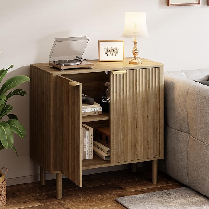 Sideboard Buffet Cabinet with Storage, Modern Fluted Accent Credenza with Doors & Adjustable Shelves, Wood Coffee Bar Console Table for Living Room, Dining Room, Kitchen or Entryway 31.5" Oak