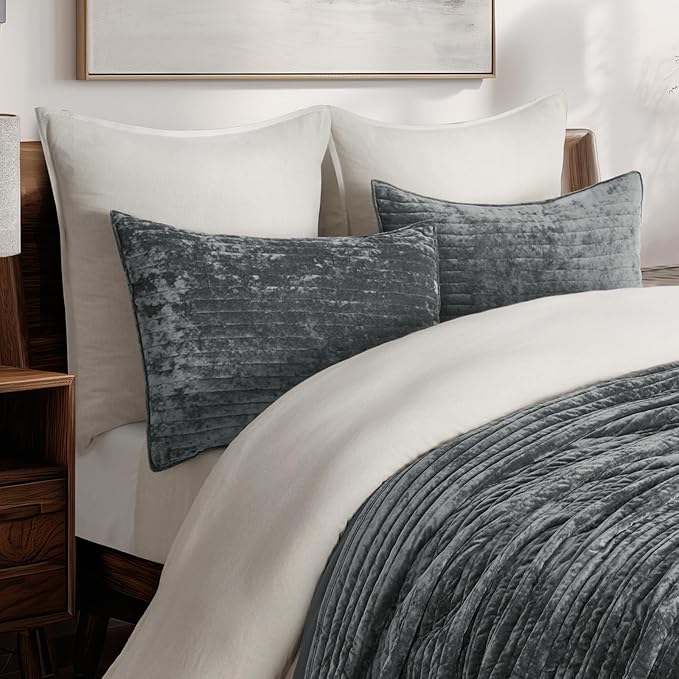 EVERGRACE Velvet Quilt Set Queen Size, Luxurious Soft Striped Channel Bedding Set, Lightweight Velvet Comforter for All Season, Oversized Bedspread Coverlet with 2 Matching Shams, Charcoal Gray