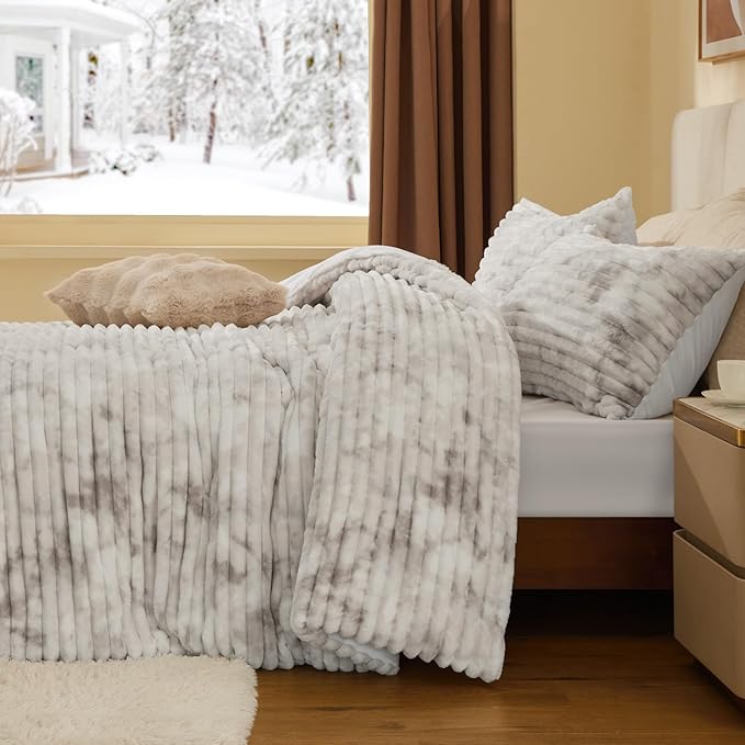 BEDELITE Fleece Twin Comforter Set -Super Soft & Warm Fluffy Grey&White Bedding, Luxury Fuzzy Heavy Bed Set for Winter with 1 Pillow case