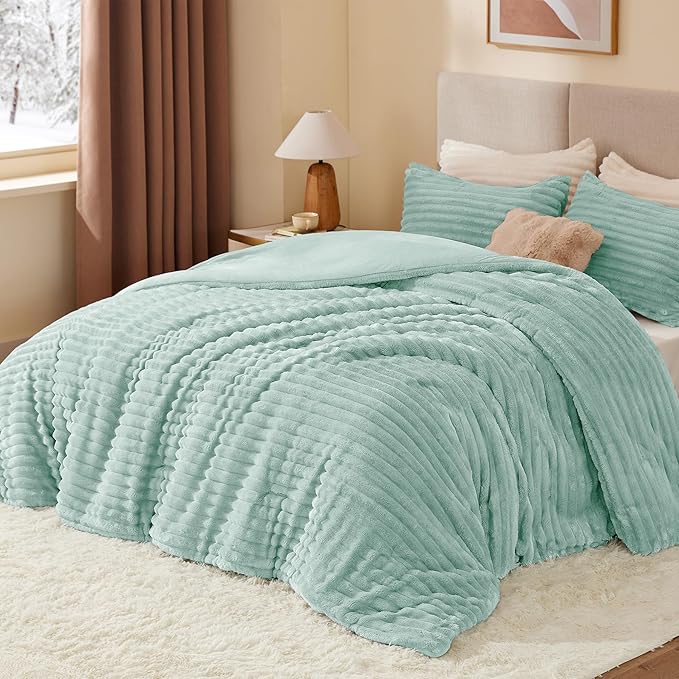 BEDELITE Fleece Twin Comforter Set -Super Soft & Warm Fluffy Light Green Bedding, Luxury Fuzzy Heavy Bed Set for Winter with 1 Pillow case