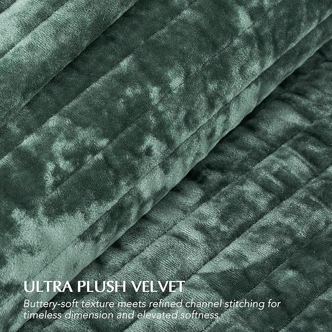 EVERGRACE Velvet Quilt Set Queen Size, Luxurious Soft Striped Channel Bedding Set, Lightweight Velvet Comforter for All Season, Oversized Bedspread Coverlet with 2 Matching Shams, Pine Green