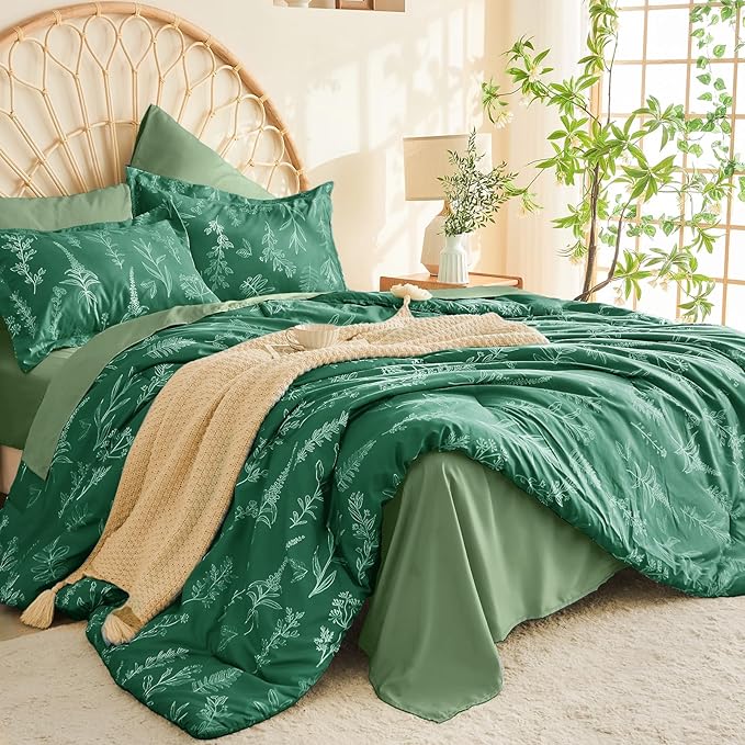 MUXHOMO Emerald Green Full Comforter Set, Elegant Floral Print Bed in a Bag 7 Pieces, Ultra Soft & Breathable Reversible Botanical Pattern Bedding Set with Comforter, Sheets, Pillowcases, and Shams