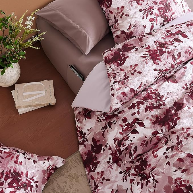 CASAAGUSTO King Comforter Set, 7 PCS Purple Willow Leaf Floral Comforter Set with Flowers Leaves Pattern, Soft Seersucker Design All Season King Size Bedding Set(102"X90")