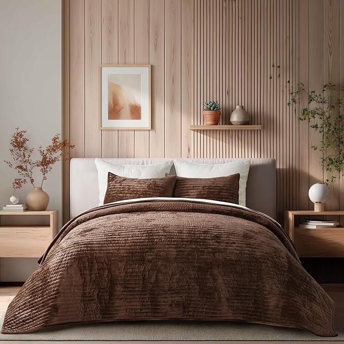 EVERGRACE Velvet Quilt Set King Size, Luxurious Soft Striped Channel Bedding Set, Lightweight Velvet Comforter for All Season, Oversized Bedspread Coverlet with 2 Matching Shams, Rust Brown