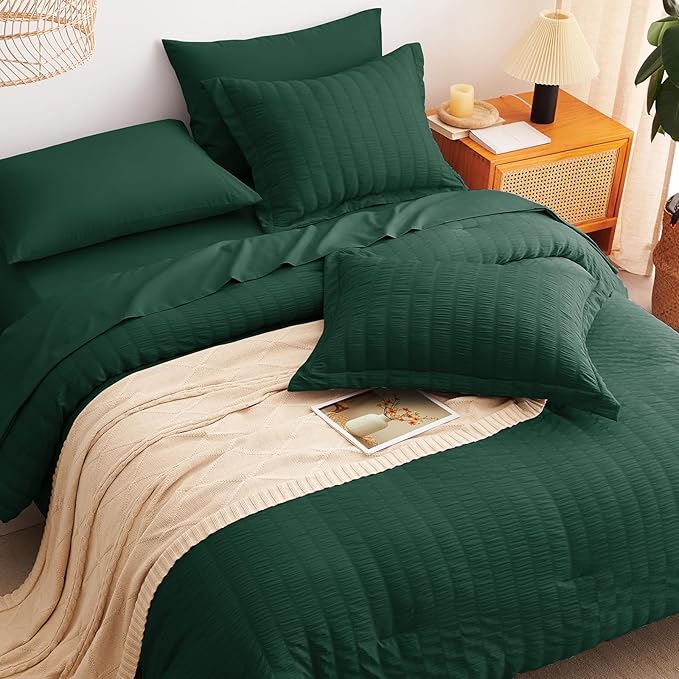CozyLux Full Size Comforter Sets with Sheets Seersucker 7 Pieces Emerald Green Bed in a Bag Textured Luxury Soft Bedding Set with Down Alternative Comforter, Sheets, Pillowcases & Shams for All Season