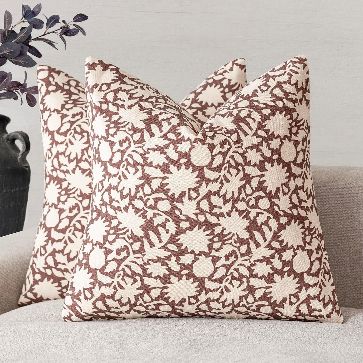 Foindtower Set of 2 Decorative Neutral Floral Throw Pillow Covers Accent Farmhouse Cushion Covers Boho Vintage Pillowcase for Couch Sofa Bedroom Living Room Home Decor Outdoor,18×18 Inch,Wine Red