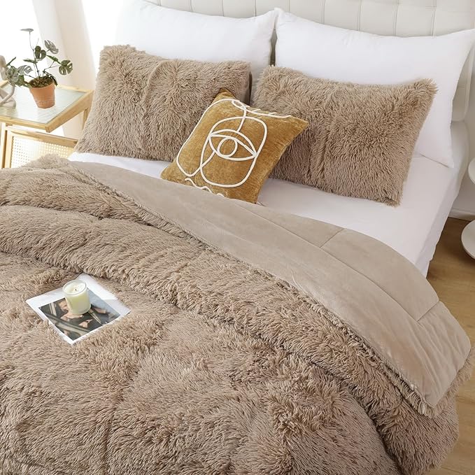Smoofy Fluffy Full Size Comforter Set, Faux Fur Comforter Set, Luxury Fuzzy Bedding Set, Soft Shaggy Full Bed Set for All Season, 3 Pieces - 1 Comforter & 2 Pillowcases, Khaki