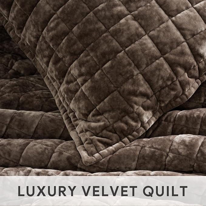 RECYCO Luxury Velvet Quilt Set King Size Bedding Sets, Ultra Soft Velvet Comforter Set, Lightweight Channel Box Stitch Oversized Bedspread Coverlet for All Season, with 2 Shams, Walnut Brown