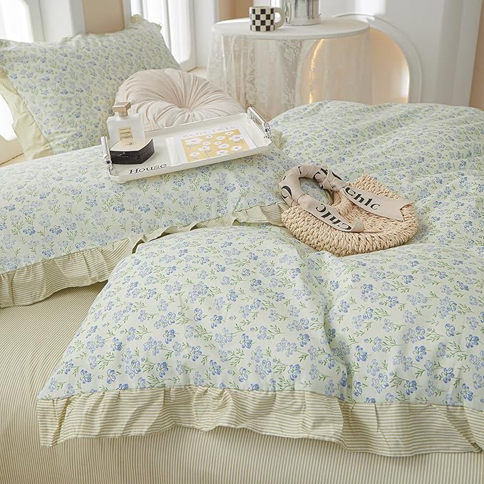 Green Floral Ruffle Comforter Set Queen Girls Cute Blue Flowers Comforter Fluffy Soft Cottagecore Bedding Set Vintage Botanical Comforter with 2 Pillowcases Romantic Lace Boho Bed Comforter Set