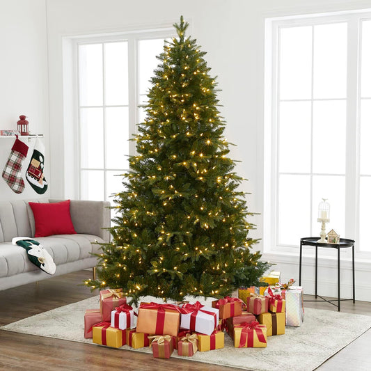 Traditional Artificial Fir Christmas Tree with Lights by Naomi Home Green/6.5 ft/Included
