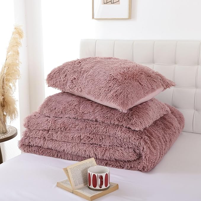 Smoofy Fluffy Full Size Comforter Set, Faux Fur Comforter Set, Luxury Fuzzy Bedding Set, Soft Shaggy Full Bed Set for All Season, 3 Pieces - 1 Comforter & 2 Pillowcases, Violet Pink