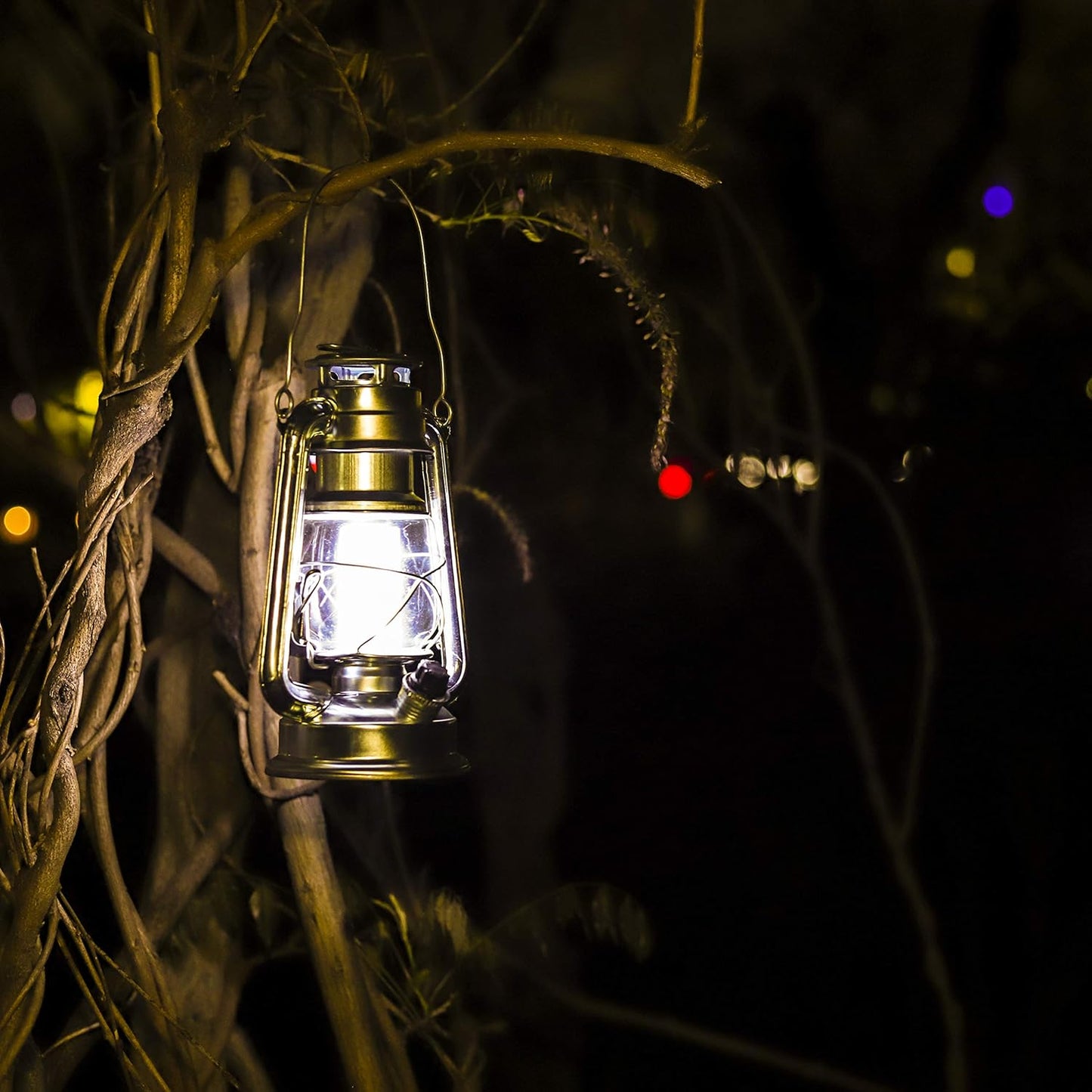 YAKii LED Vintage Lantern Metal Hanging Hurricane 12 LED Dimmer Switch Cold White Battery Operated Power Outage Indoor Camping Lighting Outdoor Brooklyn (Silver 2 Pack)