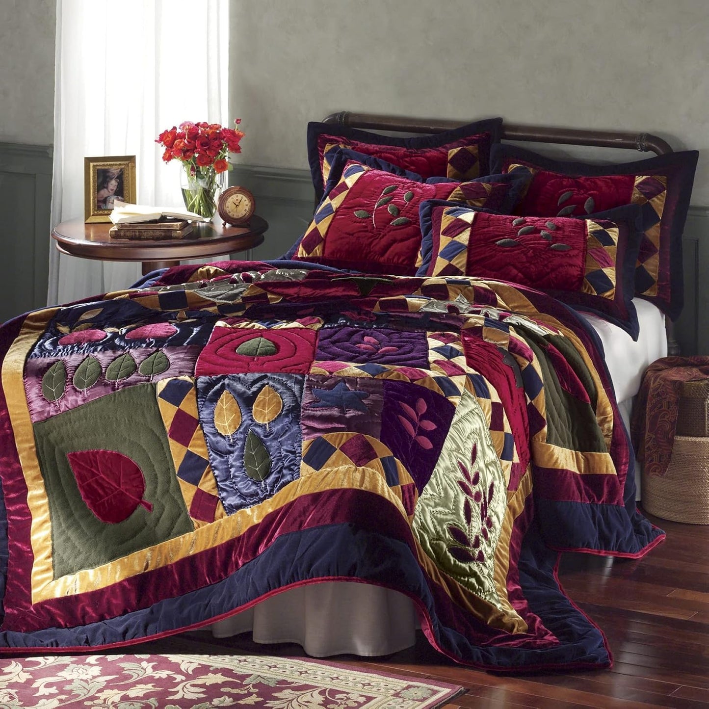 Montgomery Ward Velvet Dreams Quilt for Full/Queen Size - Luxurious, Hand-Quilted Velvet Design, Ideal for All Seasons (Navy/Gold/Burgundy, King), Multi