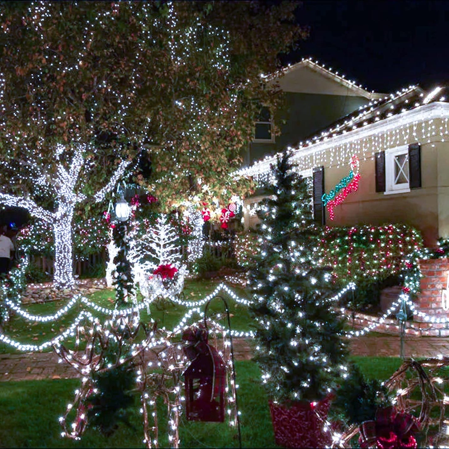 JMEXSUSS 500 LED White Christmas Lights Outdoor Indoor, Green Wire Christmas Tree Lights Plug in, 8 Modes Waterproof White String Lights for Xmas Wedding Party Garden