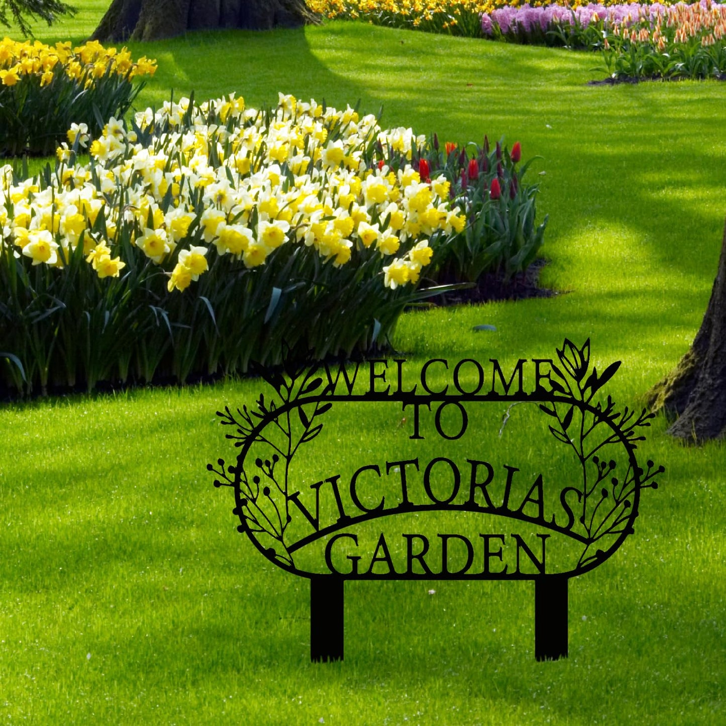 Personalized Metal Garden Sign with Stake, Custom Garden Decor for Outdoor, Custom Family Name Sign, Patio Decorations, Lawn Art, Farmhouse Decorative, Housewarming Gift (CstmDesign3)