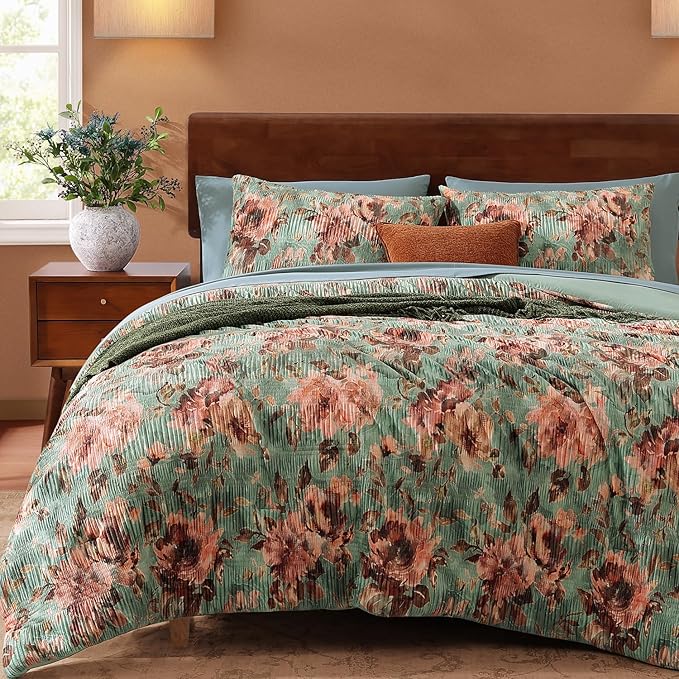 CASAAGUSTO King Comforter Set, 7 PCS Sage & Red Floral Comforter Set with Flowers Leaves Pattern, Soft Velvet Design for Winter King Size Bedding Set(102"X90")