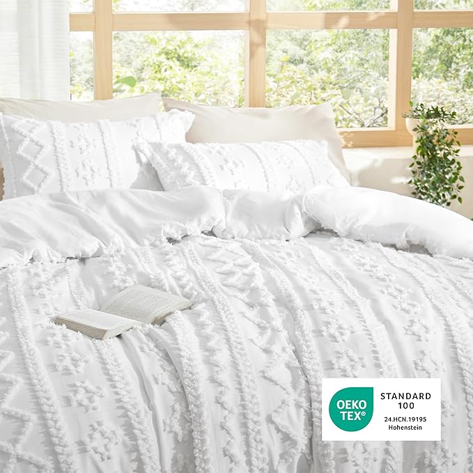 Bedsure Tufted Boho Comforter Set Oversized Queen - Bright White Boho Bed Set, GentleSoft™ 3 Pieces Farmhouse Shabby Chic Embroidery Bedding, Gifts for Woman, Soft Jacquard Comforter for All Seasons