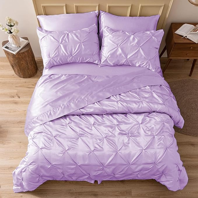 MR&HM Satin Comforter Queen 7 Pieces - Luxurious Pinch Pleat Bedding Set with Comforter, Flat Sheet, Fitted Sheet, Pillowcases & Shams, Super Silky Soft Bed Set for All Season (Queen, Lilac)