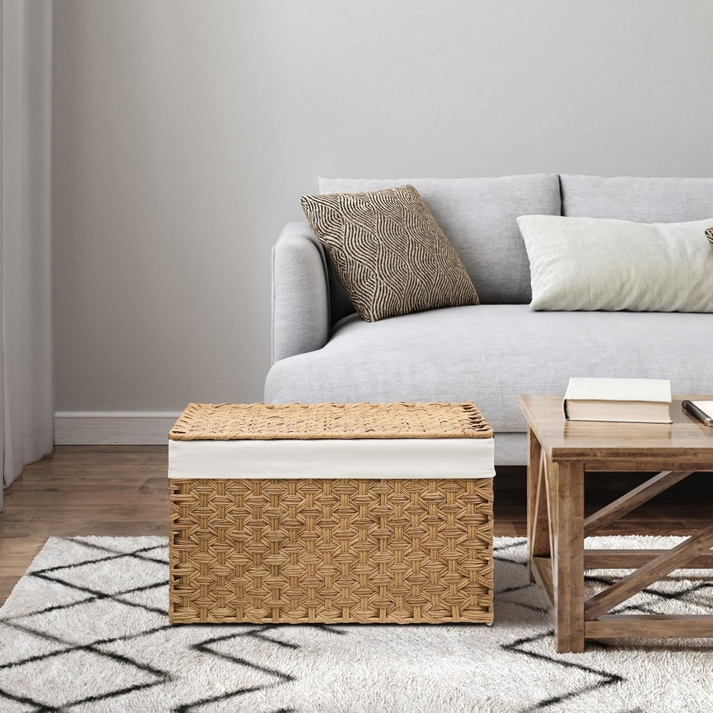 Wicker Storage Basket with Lid, 27.7 Gallon (105L) Large Blanket Basket with Lid, Woven Storage Bin with Handles, Removable Liner, Metal Frame, Foldable, for Bedroom, Laundry Room, Natural