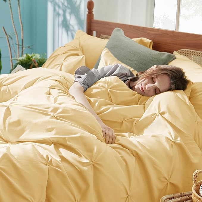 Bedsure Queen Comforter Set Yellow - Bed in a Bag Queen 7 Pieces, Pintuck Bedding Sets Gift for Christmas, Pinch Pleat Bed Set with Queen Size Comforter, Sheets, Pillowcases & Shams