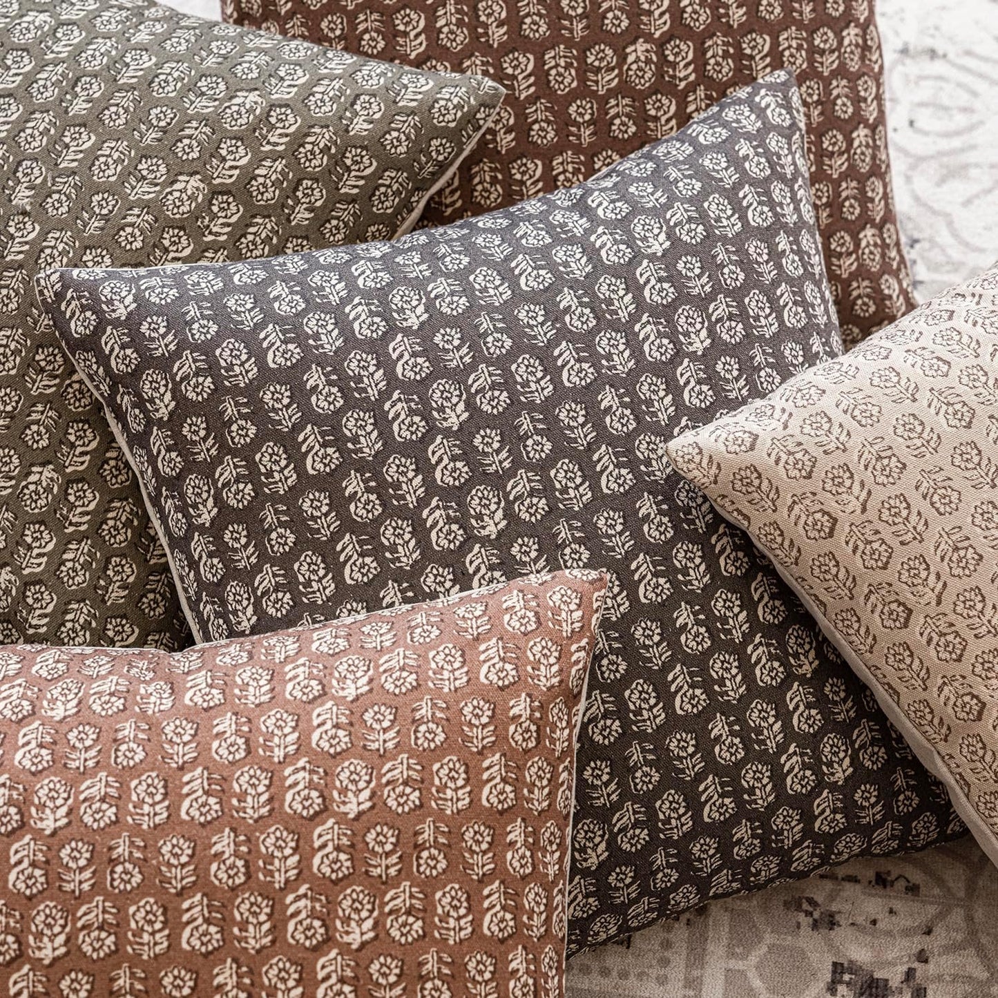 Foindtower Set of 2 Decorative Vintage Long Lumbar Throw Pillow Covers Neutral Modern Farmhouse Cushion Covers Floral Home Decor For Sofa Couch Chair Bedroom Living Room Outdoor,14×36 Inch,Rustic Gray