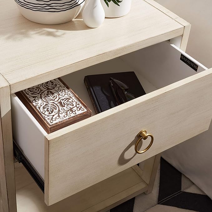 SAFAVIEH Home Collection – Yudi Antique White & Gold 1-Drawer Nightstand with Shelf, Classic Accent Table for Bedroom Storage, Fully Assembled (NST9201B)