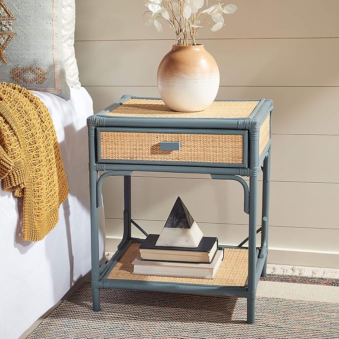 SAFAVIEH Home Collection – Roya Blue Grey & Natural Nightstand with Drawer & Shelf, Coastal Accent Table, Bamboo-Style Frame & Rattan Drawer (NST4005B)