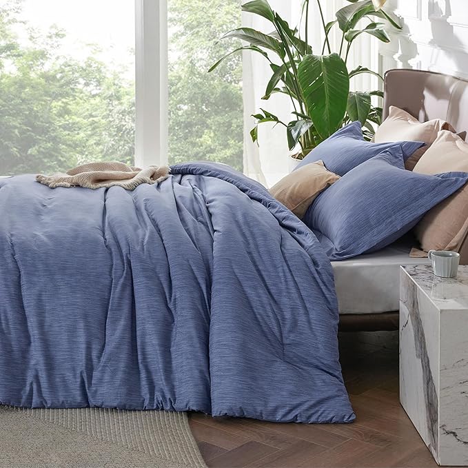 Bedsure Full Comforter Set - Infinity Blue Soft Bedding for All Seasons, Cationic Dyed Bed Set, 3 Pieces, 1 Full Size Comforter (82"x86") and 2 Pillow Shams (20"x26"+2")