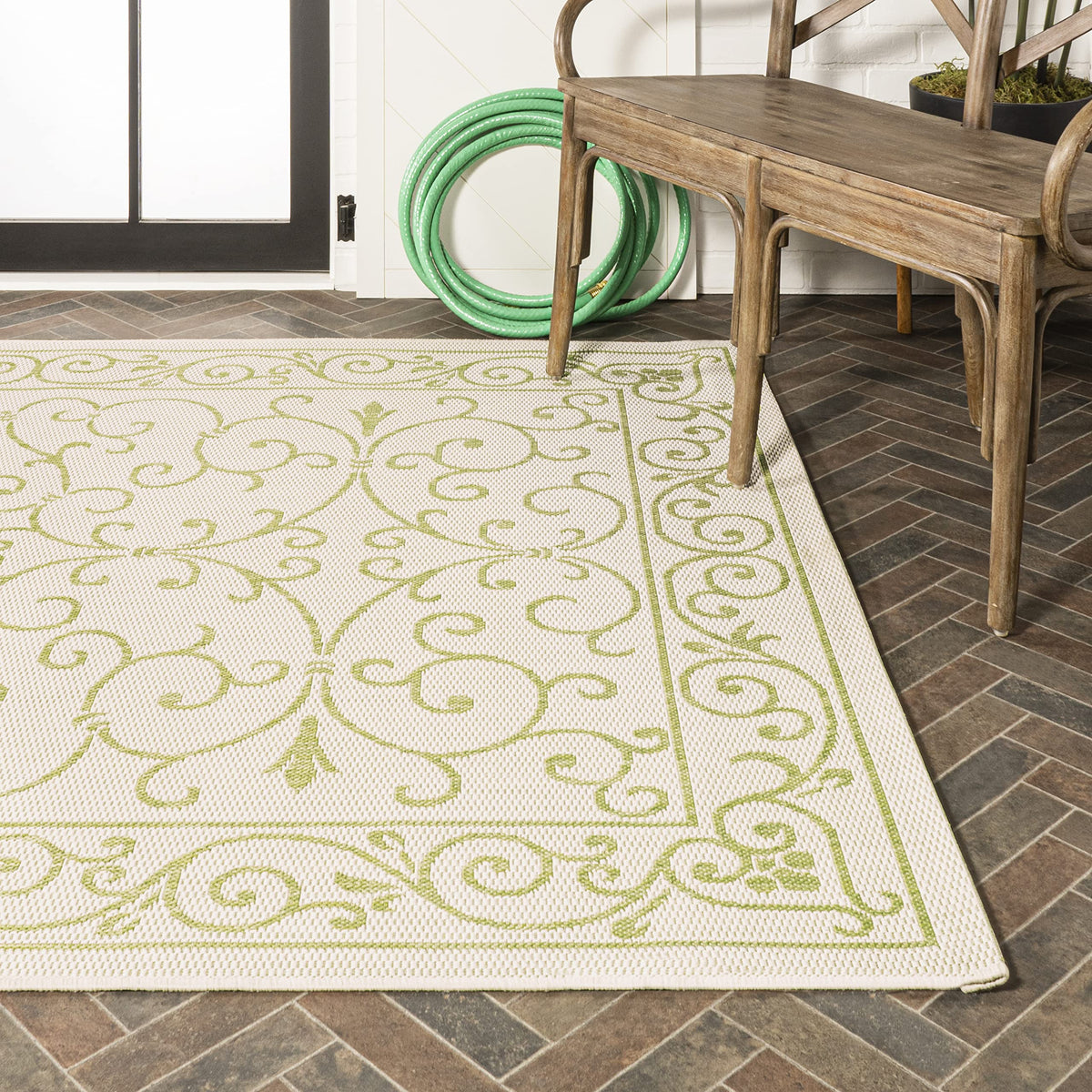 Vintage Filigree Indoor Outdoor Area Rug 8X10 Cream