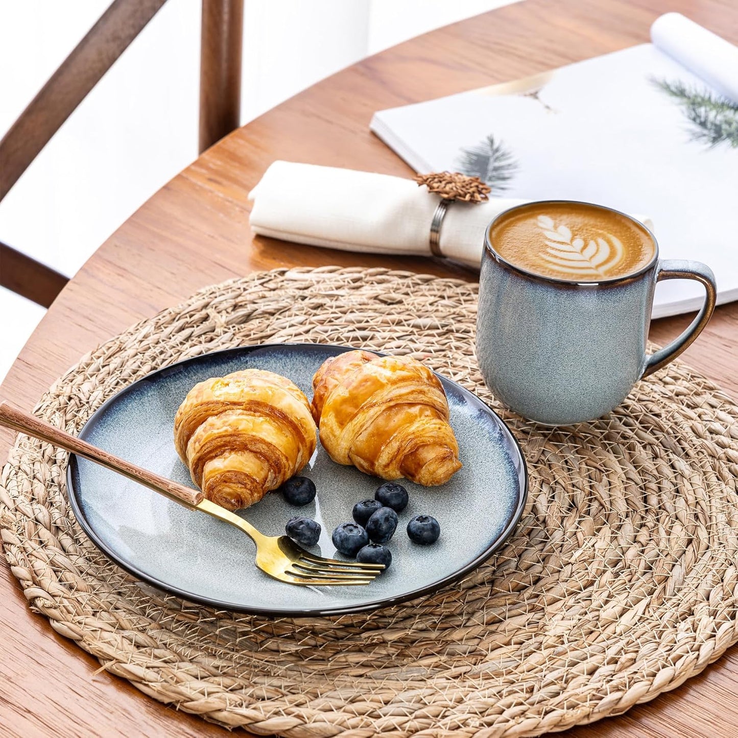 LERATIO Ceramic Dinnerware Sets for 4,16-Piece Reactive Glaze Plates and Bowls Set with Mugs,Highly Chip and Crack Resistant | Dishwasher,Microwave & Oven Safe Dishes set-Gray White