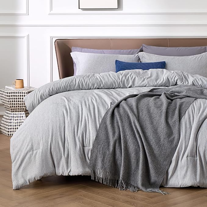 Bedsure Queen Comforter Set - Grey Soft Bedding for All Seasons, Cationic Dyed Bed Set, 3 Pieces, 1 Queen Size Comforter (90"x90") and 2 Pillow Shams (20"x26"+2")